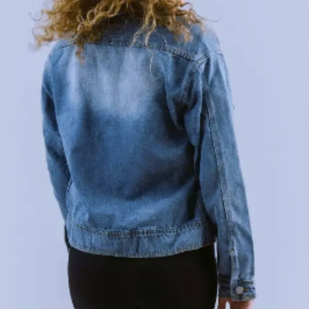NWT Zyia Faded Indigo Crossroads Denim Jacket 2, Size M - Picture 6 of 13